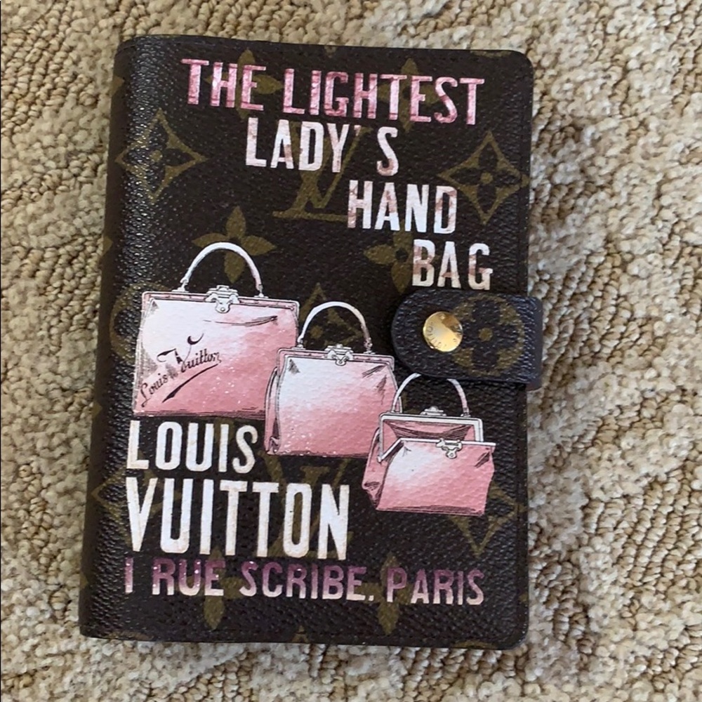 Note portfolio. Authentic Louis Vuitton